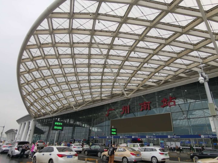 深圳罗湖口岸深圳北约车接送