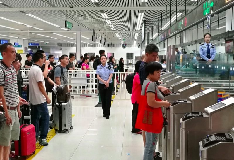 深圳罗湖口岸深圳湾口岸接送服务