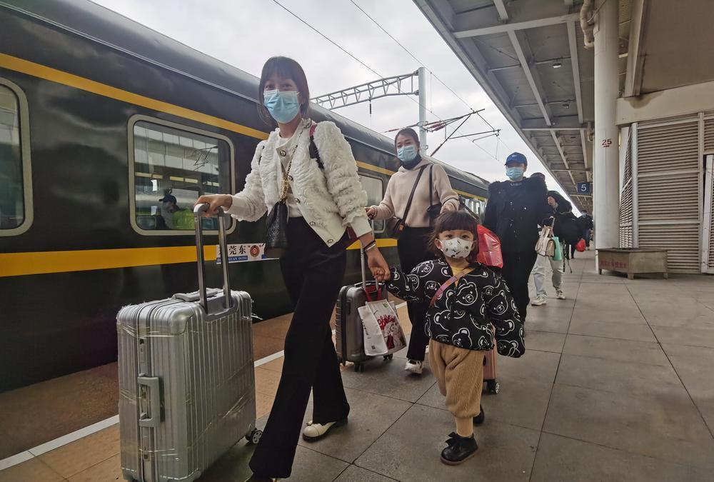 深圳罗湖口岸深圳北包车接送